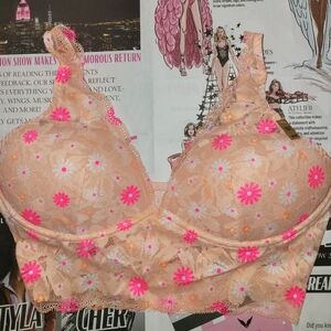Nwt-Pink Bra Sz Med